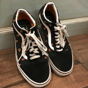 San Francisco Giants vans